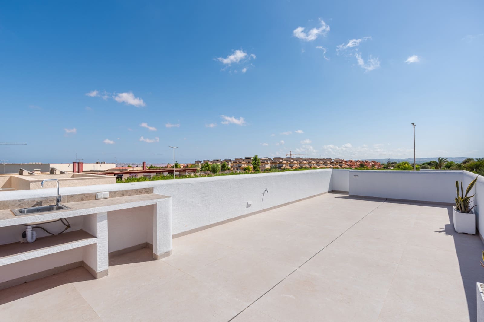 3 slaapkamer Villa te koop in Benijofar met zwembad - € 569.900 (Ref: 8861968)