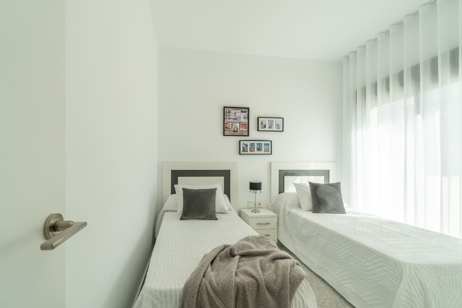 Apartamento de 2 habitaciones en Los Balcones en venta con piscina - 280.000 € (Ref: 8861998)