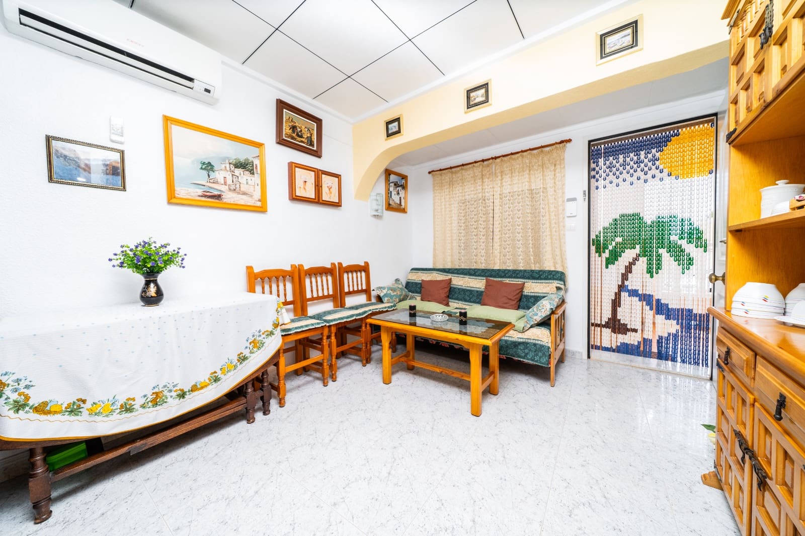 3 soveværelse Rækkehus til salg i La Marina med swimmingpool - € 125.000 (Ref: 8944817)