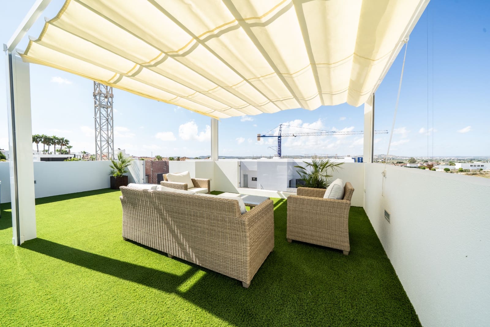 3 bedroom Villa for sale in San Fulgencio with pool - € 395,000 (Ref: 9066916)