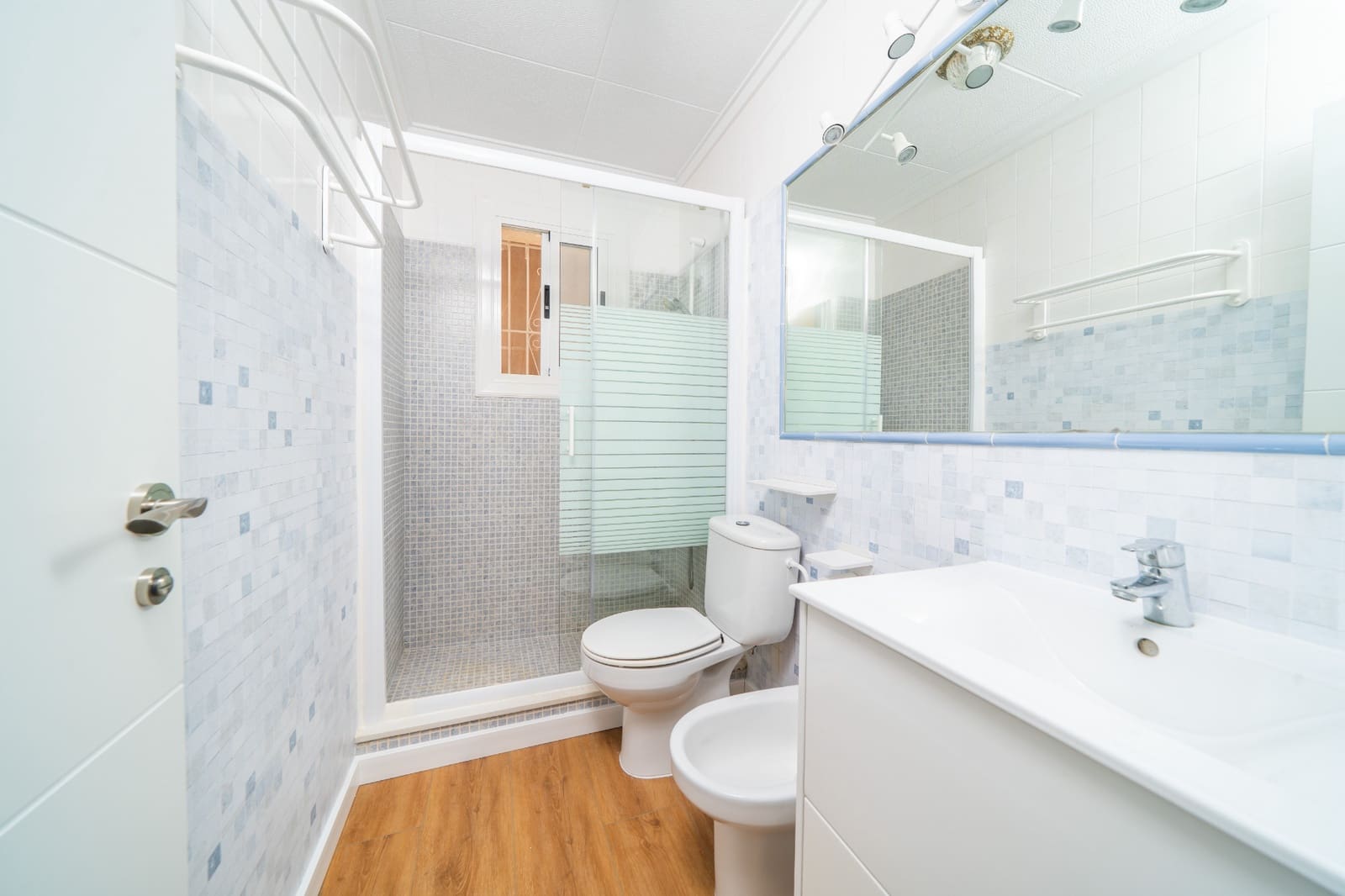 3 bedroom Villa for sale in La Marina with pool - € 299,000 (Ref: 9138602)