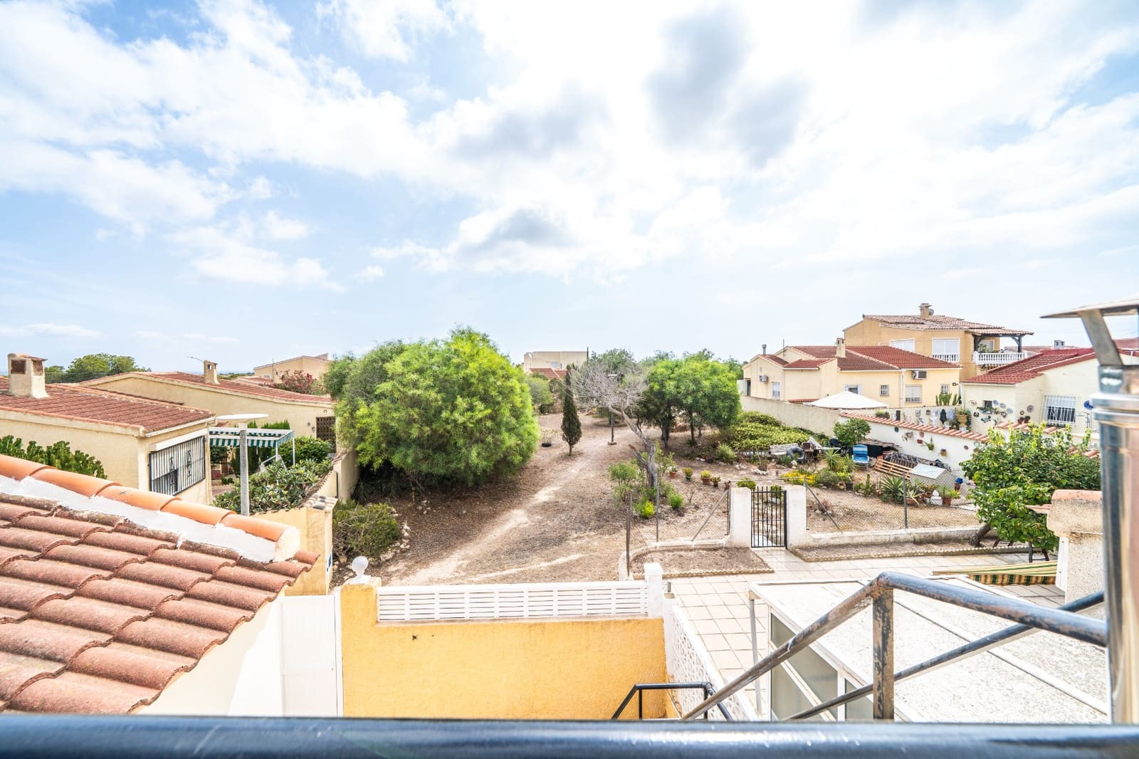 3 bedroom Villa for sale in La Marina with pool - € 299,000 (Ref: 9138602)