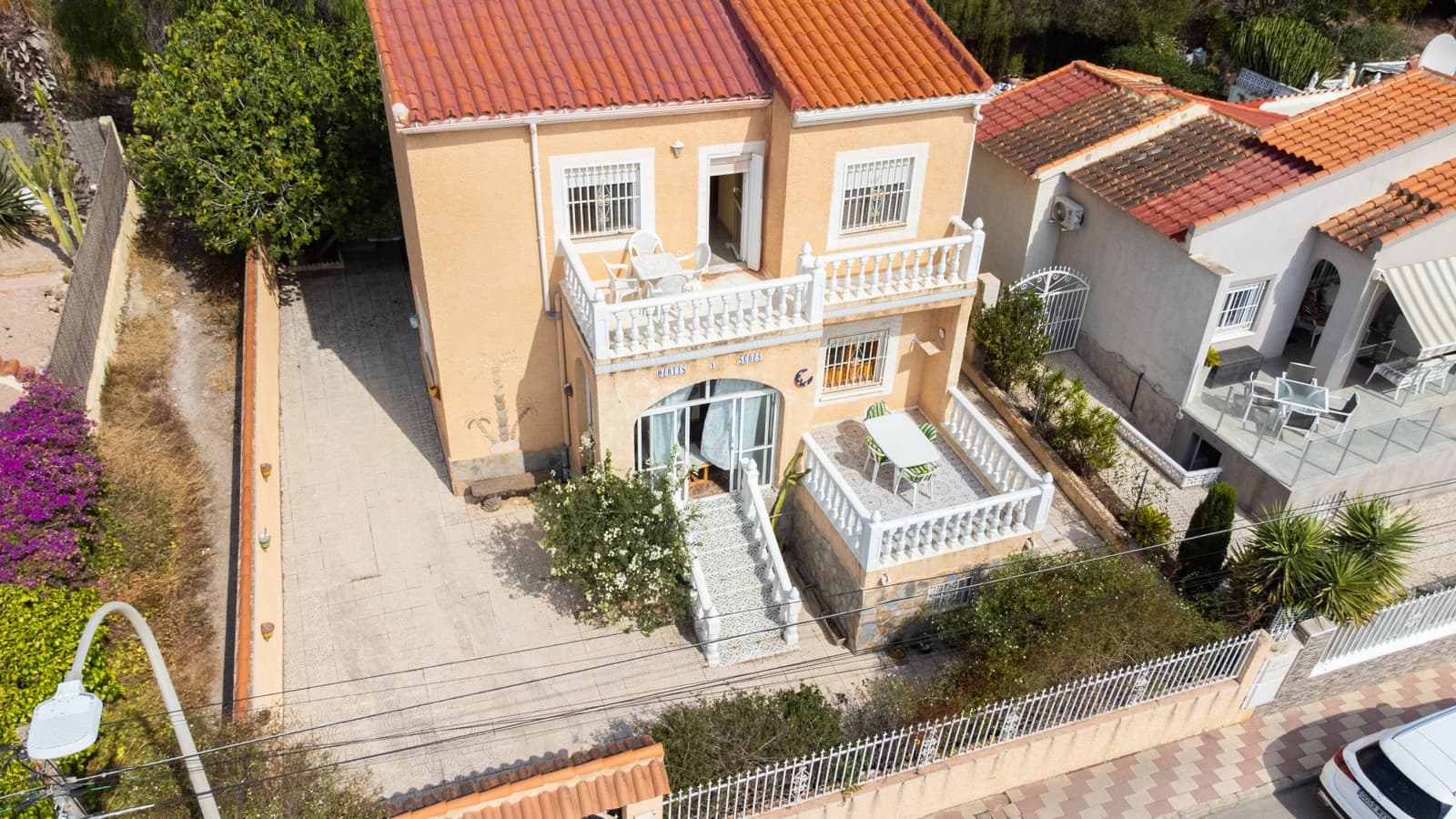5 soveværelse Villa til salg i La Marina med swimmingpool - € 225.000 (Ref: 9185828)