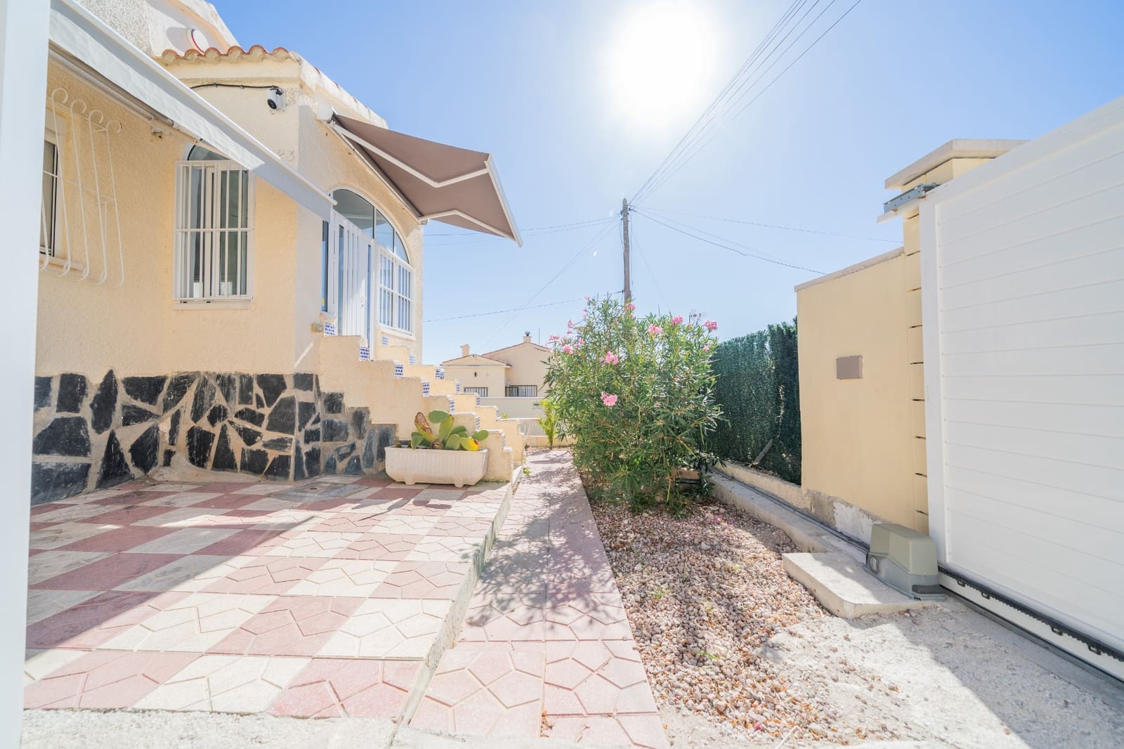 2 sovrum Villa till salu i La Marina med pool - 239 000 € (Ref: 9205534)