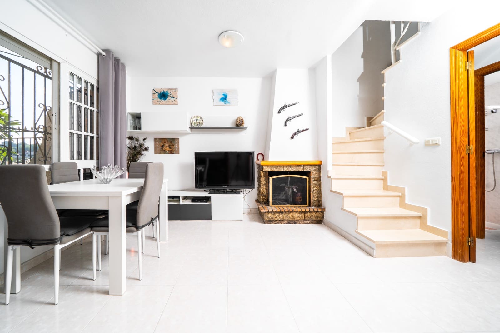 4 soverom Hus til salgs i La Marina med svømmebasseng - € 179 000 (Ref: 9289508)