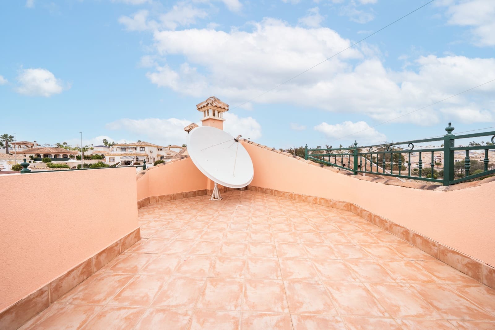 3 slaapkamer Villa te koop in La Marina met zwembad - € 420.000 (Ref: 9357768)