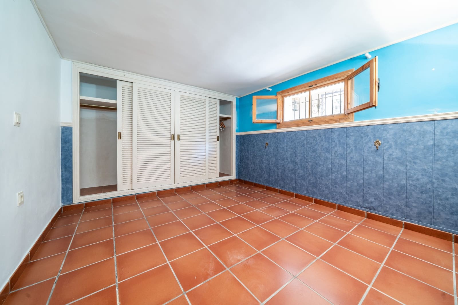 4 chambre Villa/Maison à vendre à La Marina avec piscine - 210 000 € (Ref: 9360804)