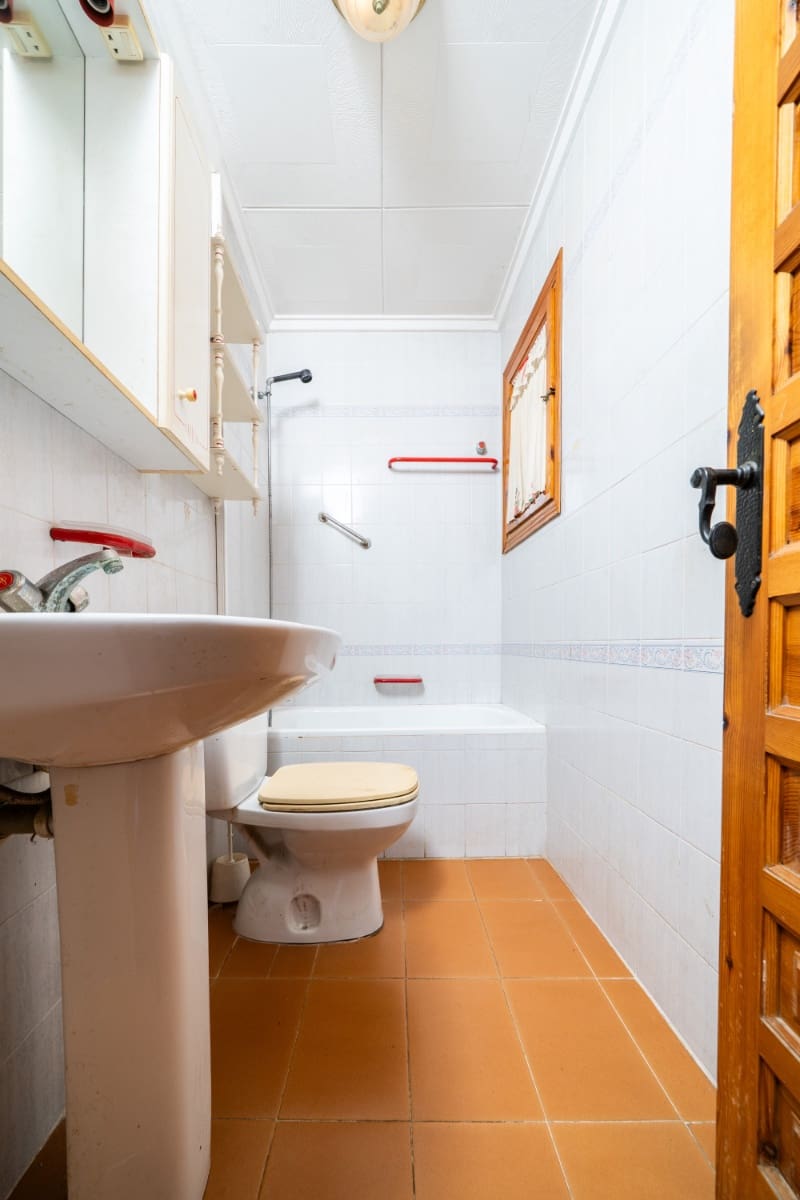 4 soveværelse Villa til salg i La Marina med swimmingpool - € 215.000 (Ref: 9360804)