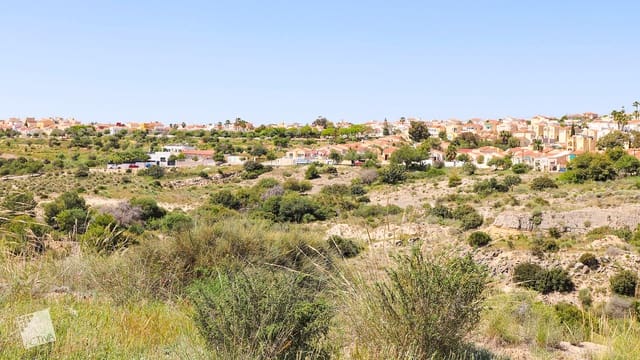 4 soveværelse Villa til salg i La Marina, Elche / Elx med swimmingpool - € 1.187.000 (Ref: 9363348)