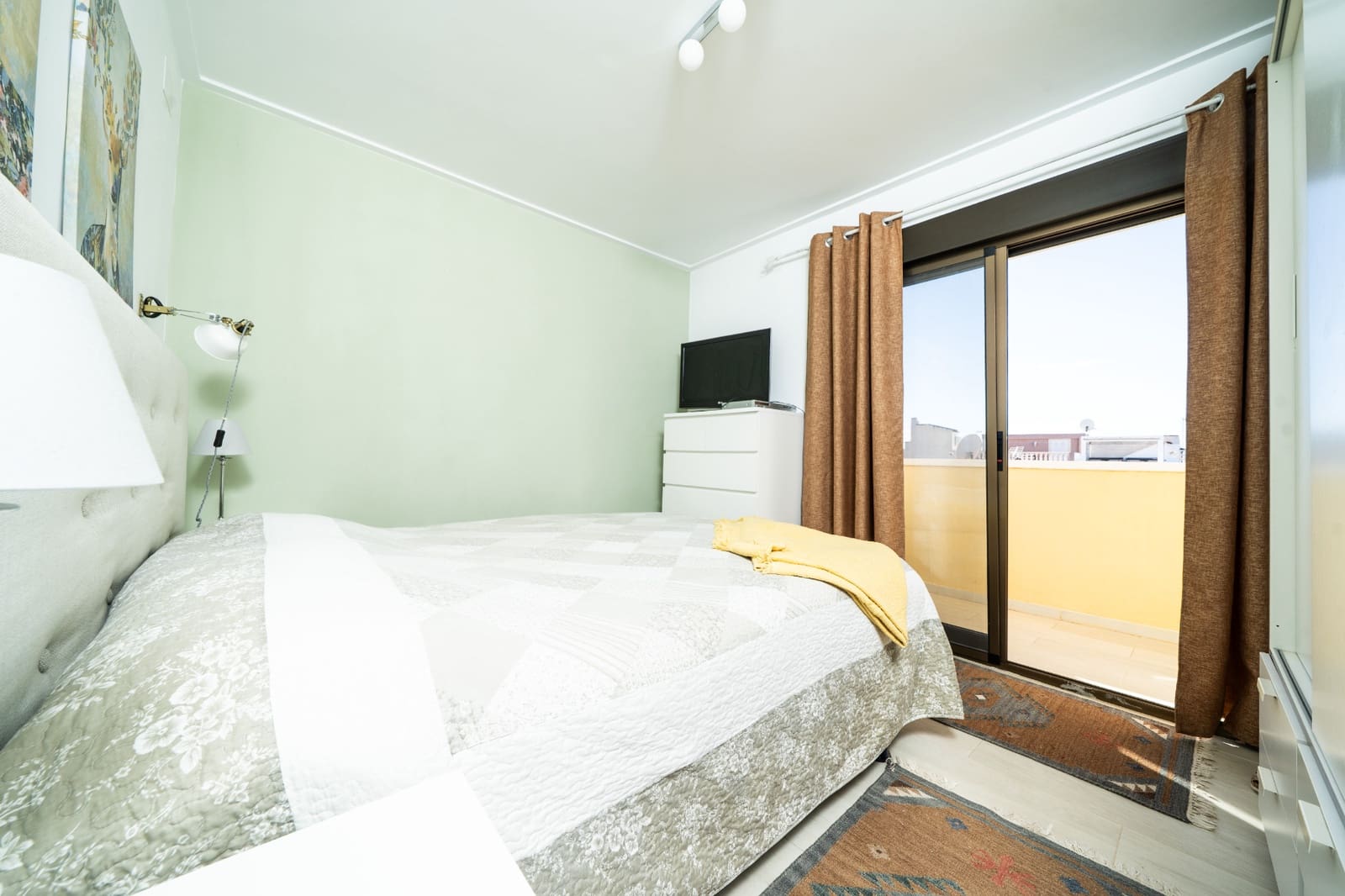 2 soveværelse Byhus til salg i La Marina med swimmingpool - € 149.000 (Ref: 9414607)