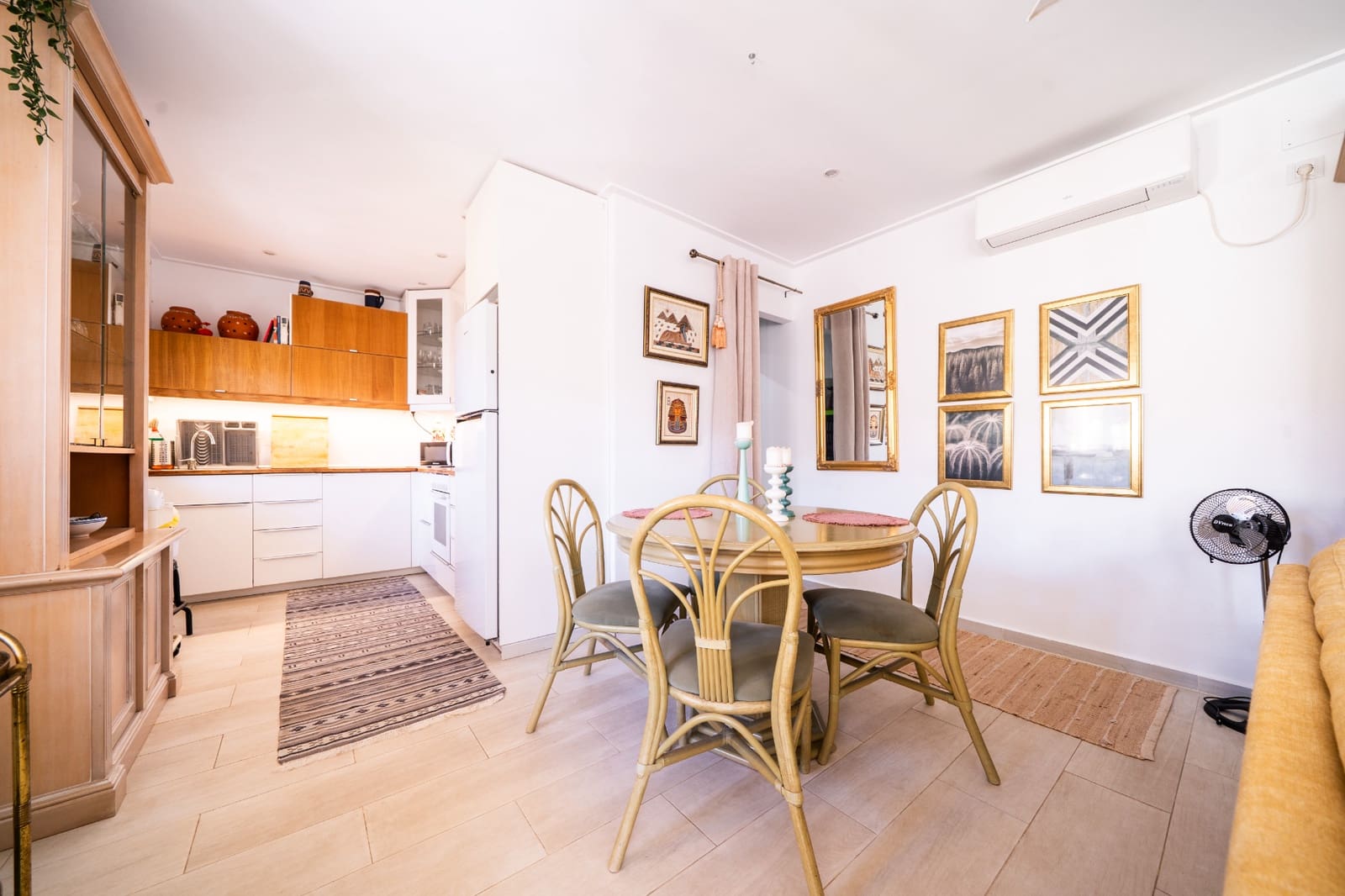 2 soveværelse Byhus til salg i La Marina med swimmingpool - € 149.000 (Ref: 9414607)