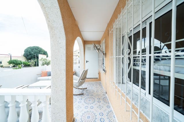 4 sovrum Hus till salu i La Marina, Elche / Elx med pool - 165 000 € (Ref: 9445434)