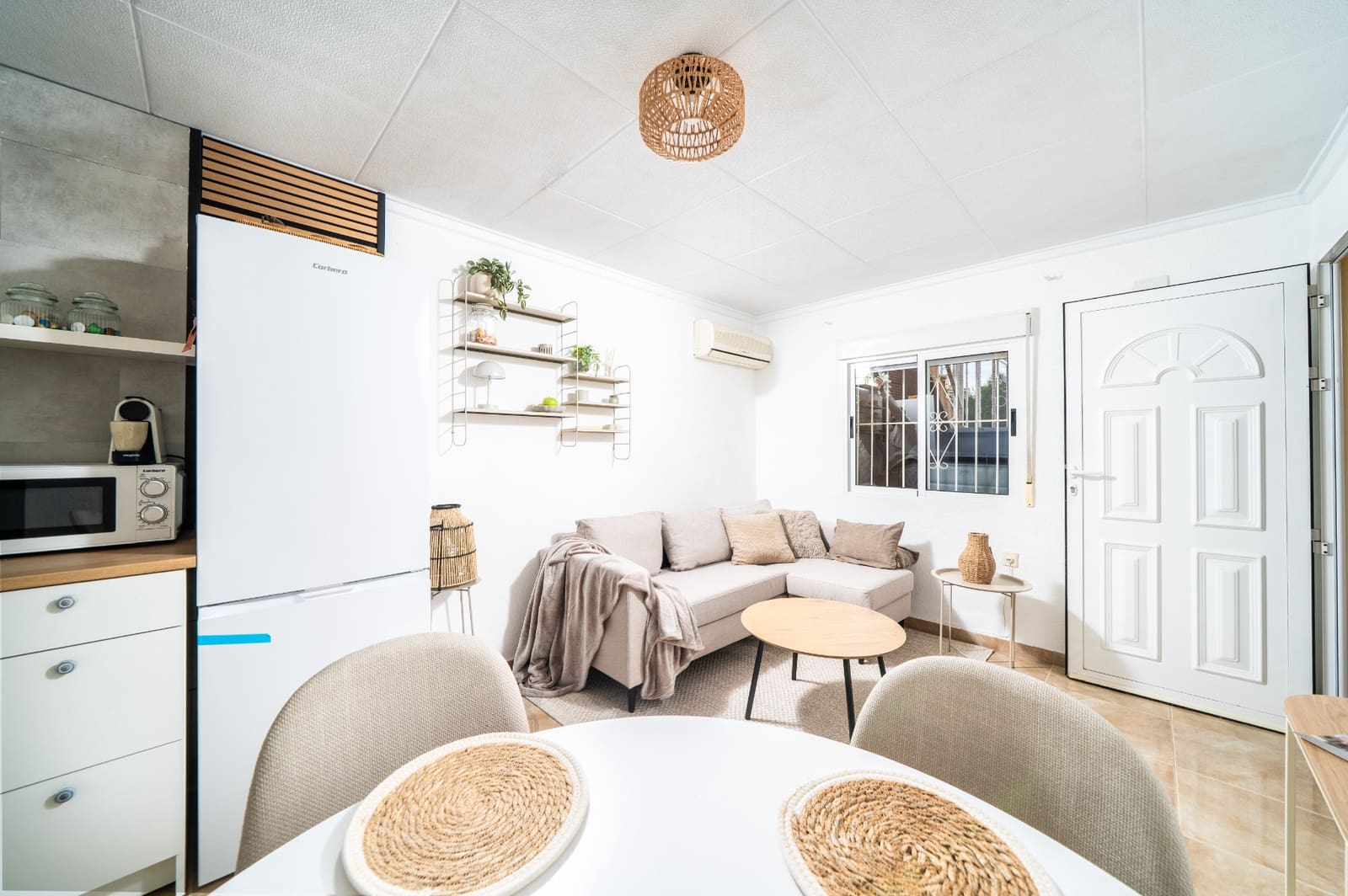 4 soveværelse Byhus til salg i La Marina med swimmingpool - € 165.000 (Ref: 9445434)