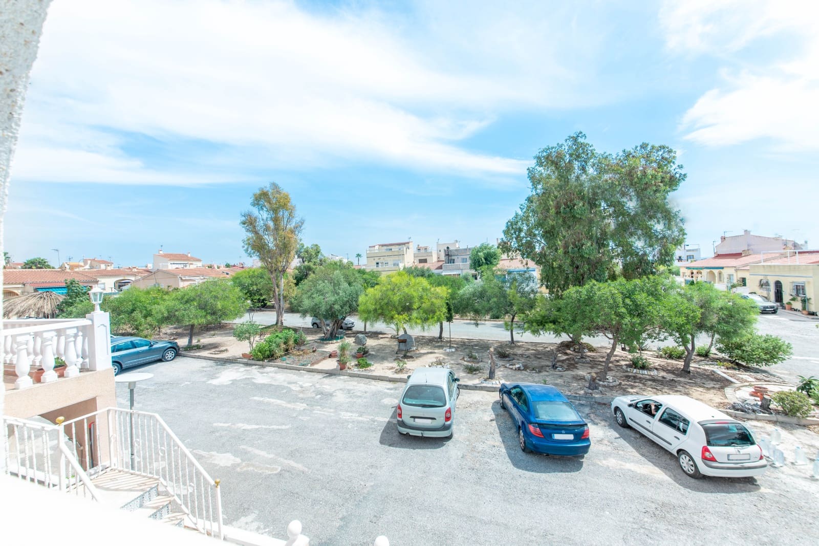 4 soveværelse Byhus til salg i La Marina med swimmingpool - € 165.000 (Ref: 9445434)