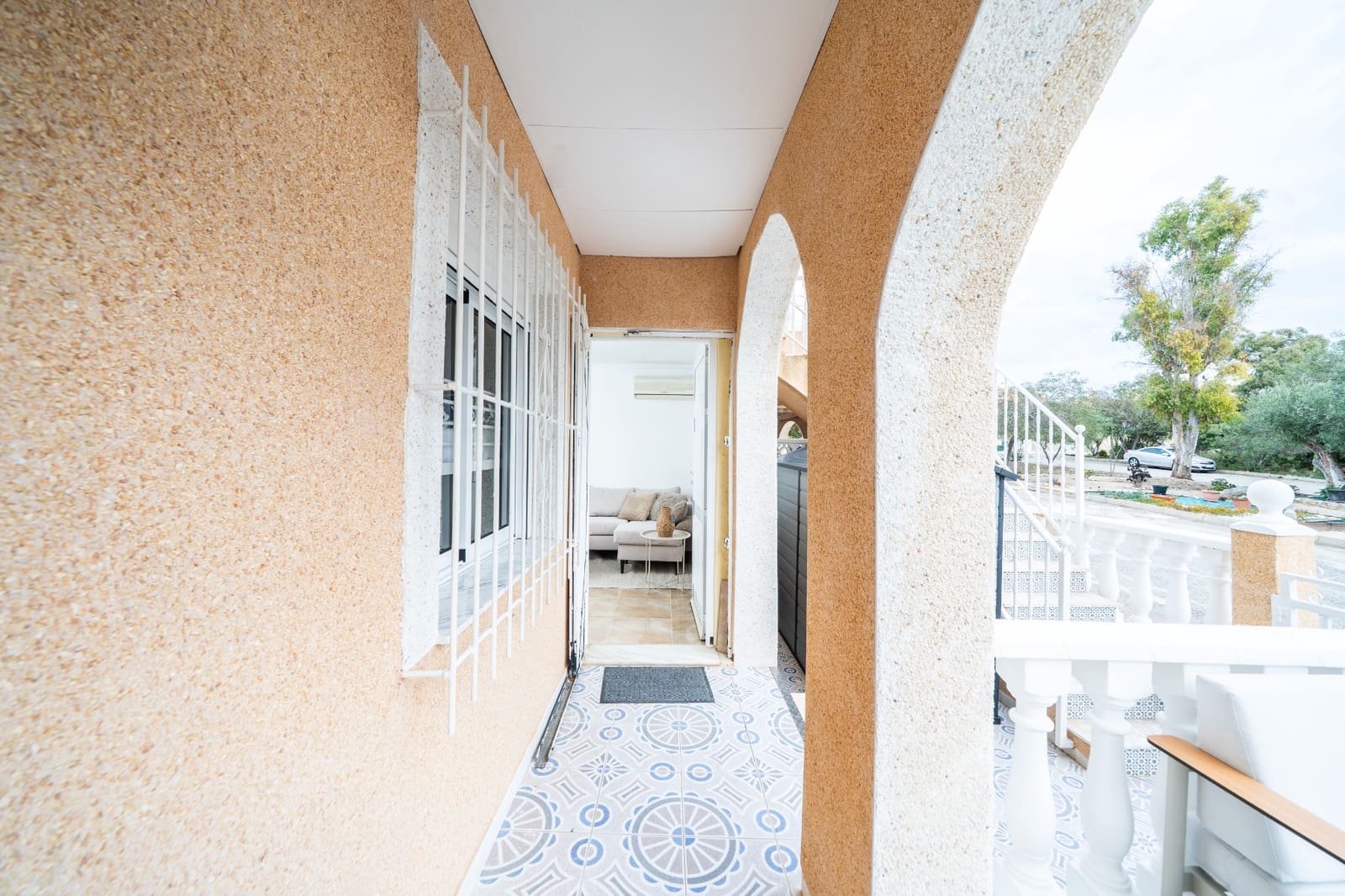 4 soveværelse Byhus til salg i La Marina med swimmingpool - € 165.000 (Ref: 9445434)