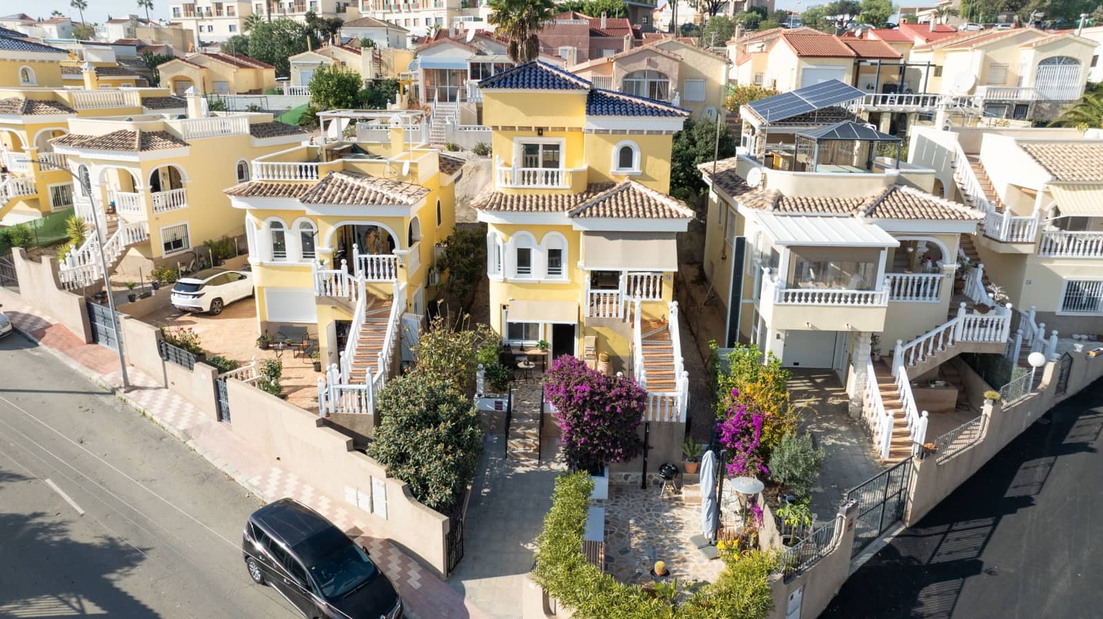 4 soveværelse Villa til salg i La Marina med swimmingpool - € 324.900 (Ref: 9451402)