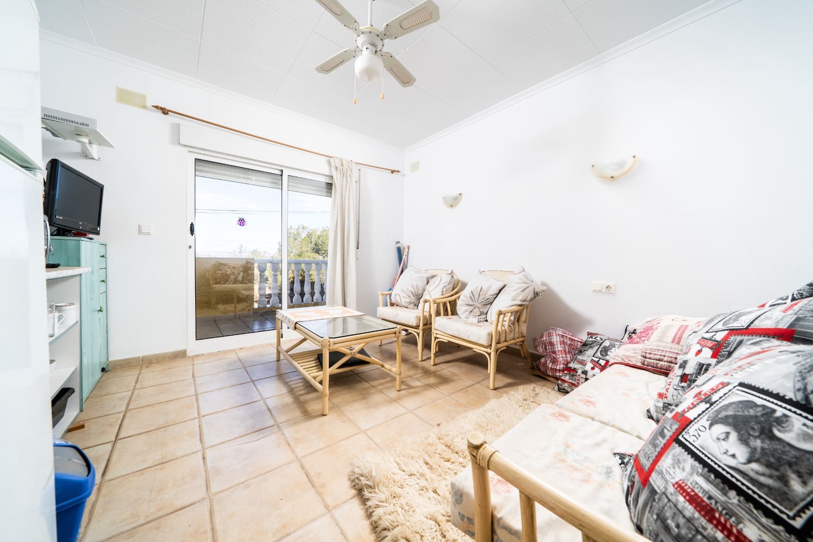 3 bedroom Villa for sale in La Marina with pool - € 198,000 (Ref: 9493935)