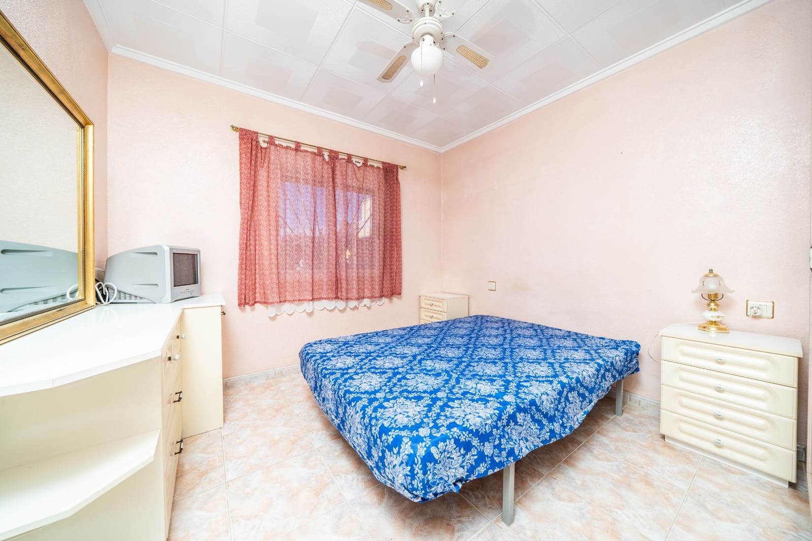 3 bedroom Villa for sale in La Marina with pool - € 265,000 (Ref: 9495562)