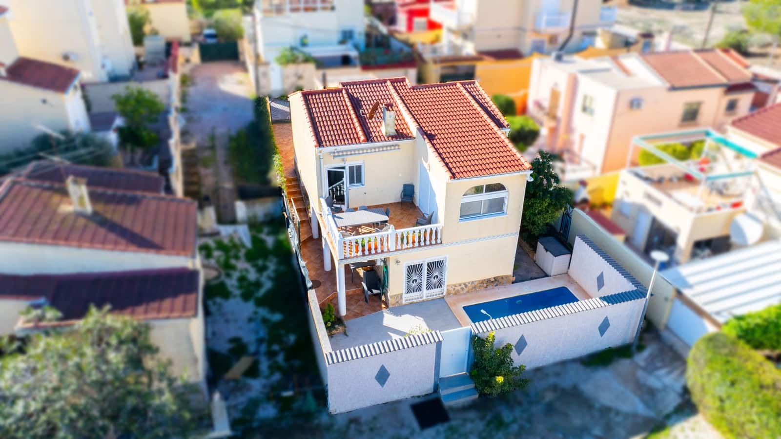 3 bedroom Villa for sale in La Marina with pool - € 265,000 (Ref: 9495562)