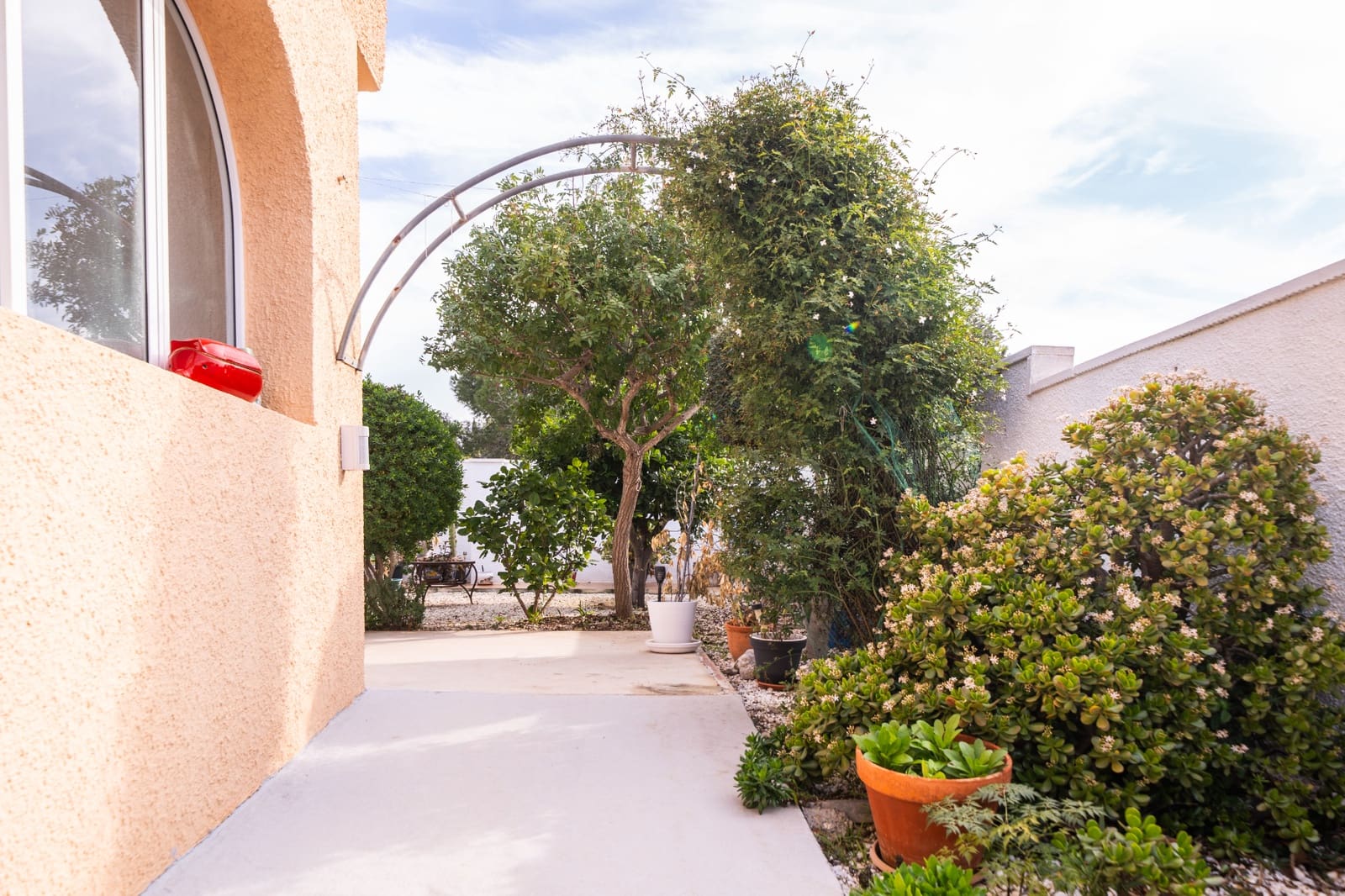 3 bedroom Villa for sale in La Marina with pool - € 399,950 (Ref: 9522869)