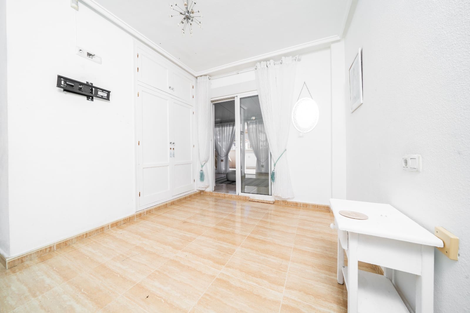 3 makuuhuone Huvila myytävänä paikassa La Marina mukana uima-altaan - 199 950 € (Ref: 9559493)