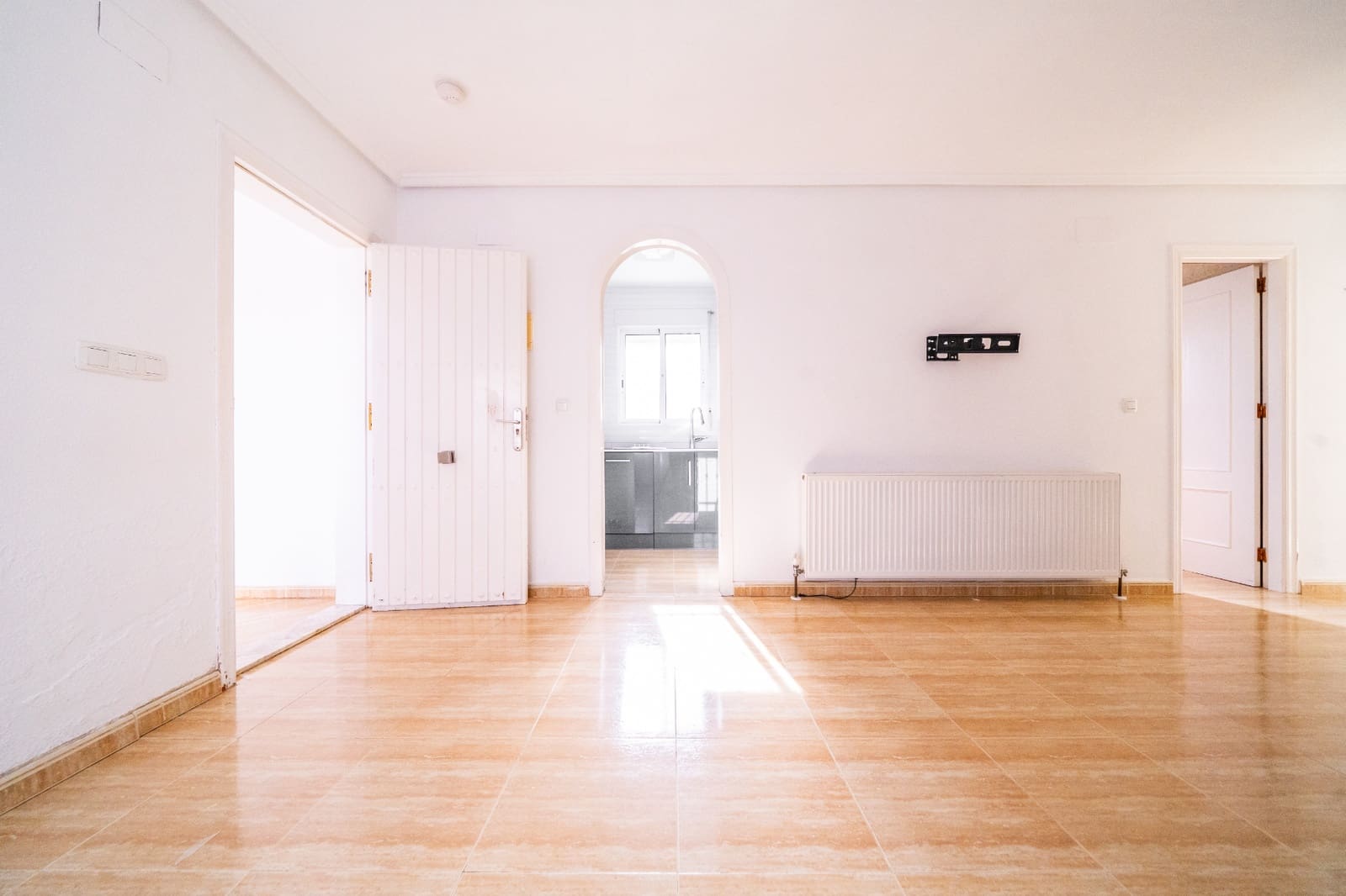 3 makuuhuone Huvila myytävänä paikassa La Marina mukana uima-altaan - 199 950 € (Ref: 9559493)