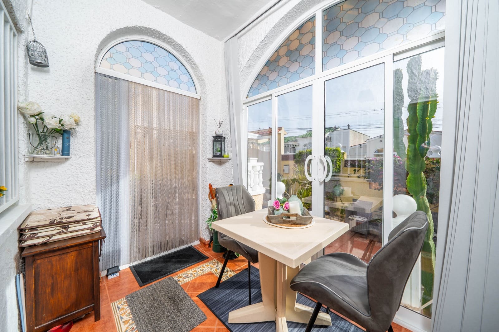 3 makuuhuone Huvila myytävänä paikassa La Marina mukana uima-altaan - 221 000 € (Ref: 9572240)