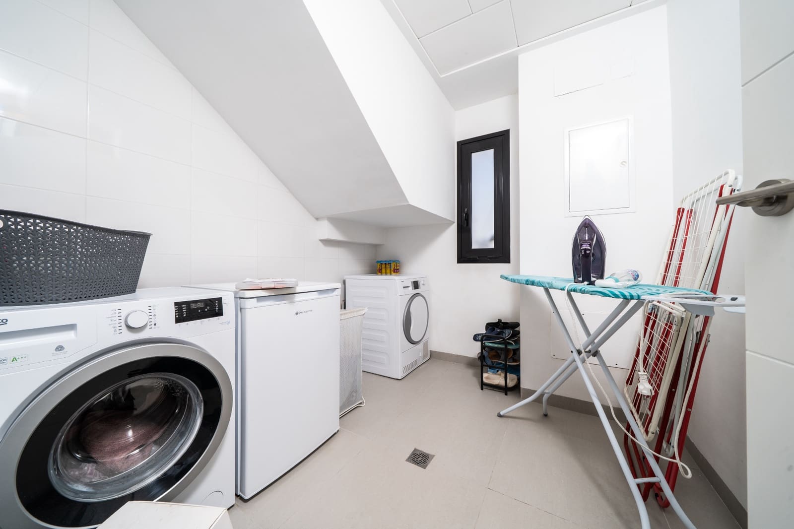 3 quarto Moradia para venda em La Marina com piscina - 595 000 € (Ref: 9580284)