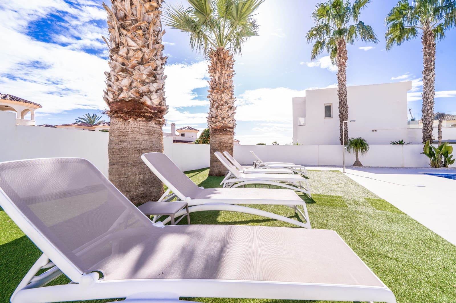 3 quarto Moradia para venda em La Marina com piscina - 595 000 € (Ref: 9580284)