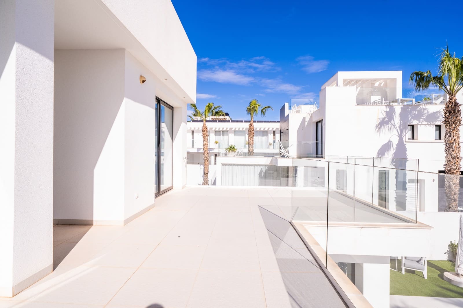 3 quarto Moradia para venda em La Marina com piscina - 595 000 € (Ref: 9580284)