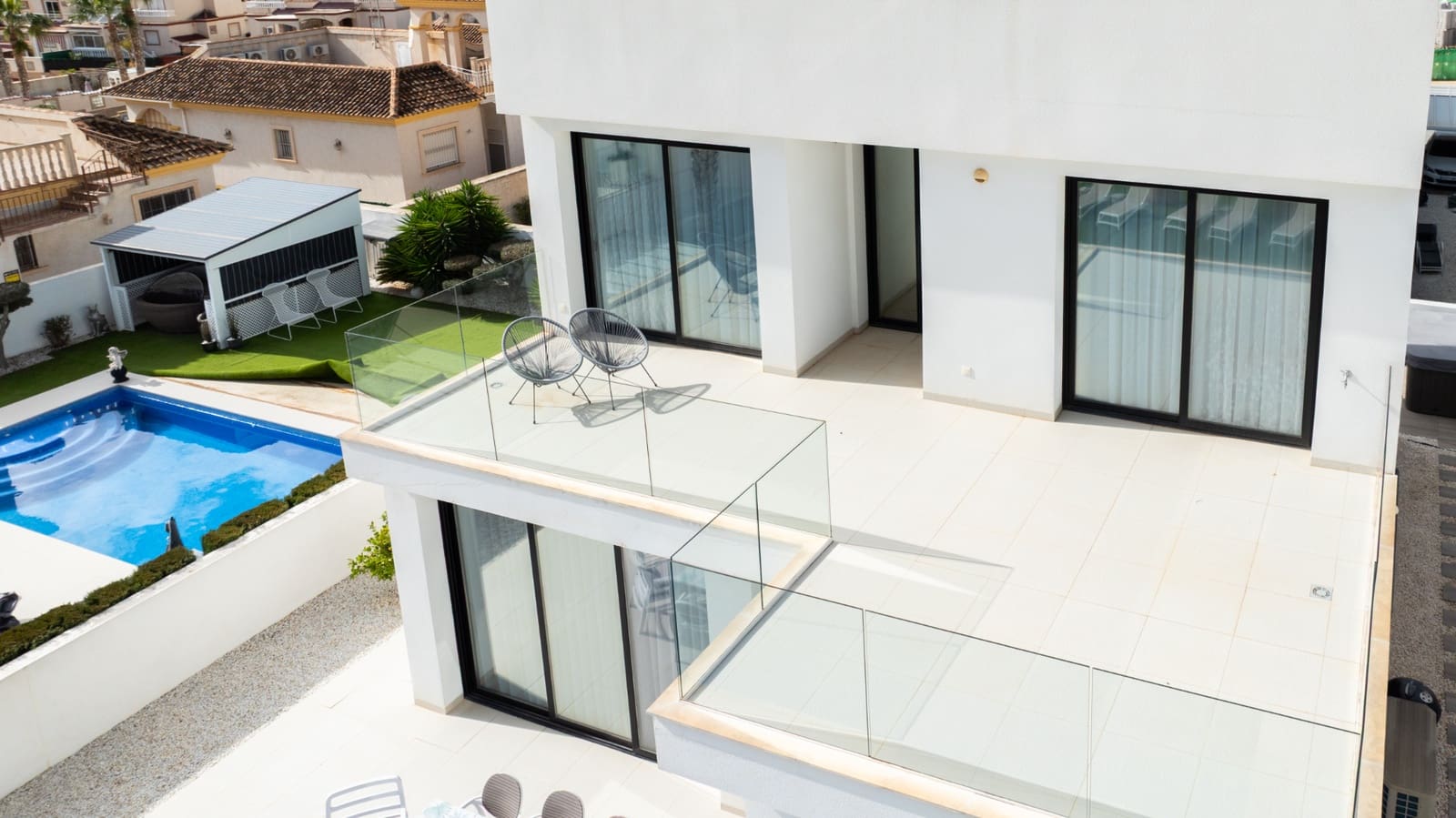 3 quarto Moradia para venda em La Marina com piscina - 595 000 € (Ref: 9580284)