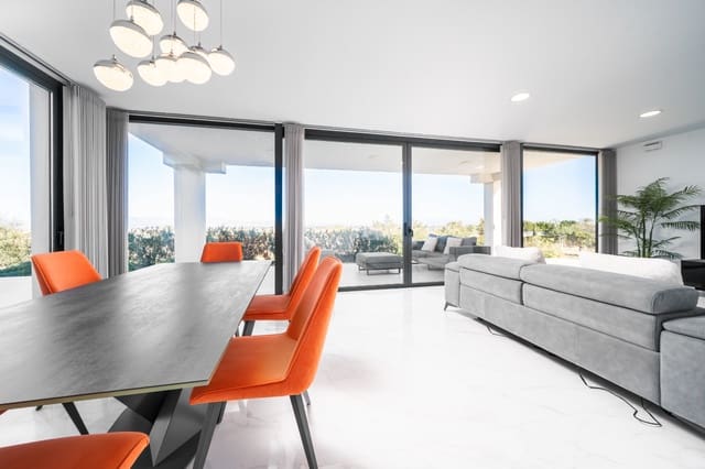 3 slaapkamer Villa te koop in La Marina, Elche / Elx met zwembad - € 725.000 (Ref: 9603467)