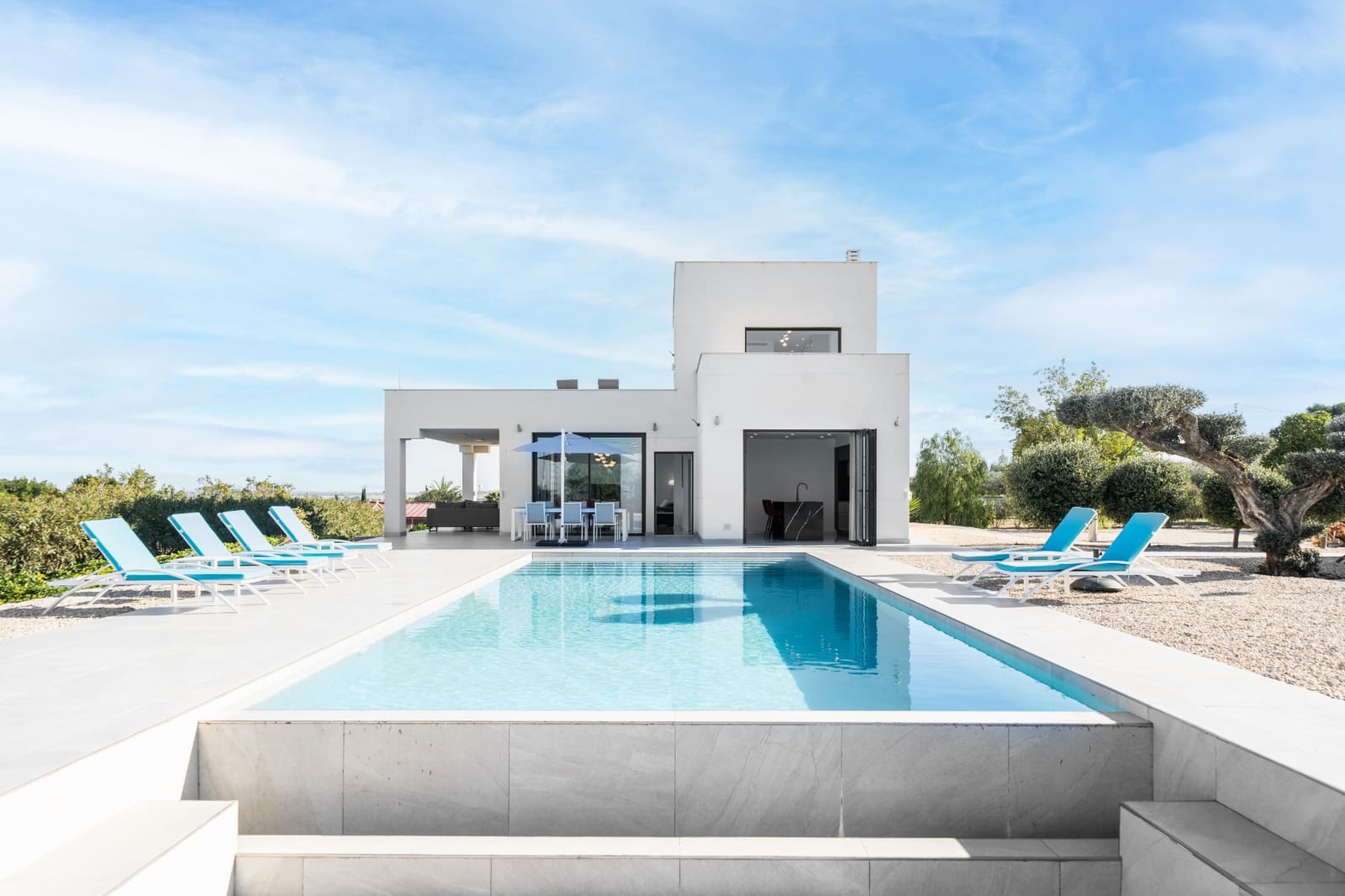 3 slaapkamer Villa te koop in La Marina met zwembad - € 725.000 (Ref: 9603467)