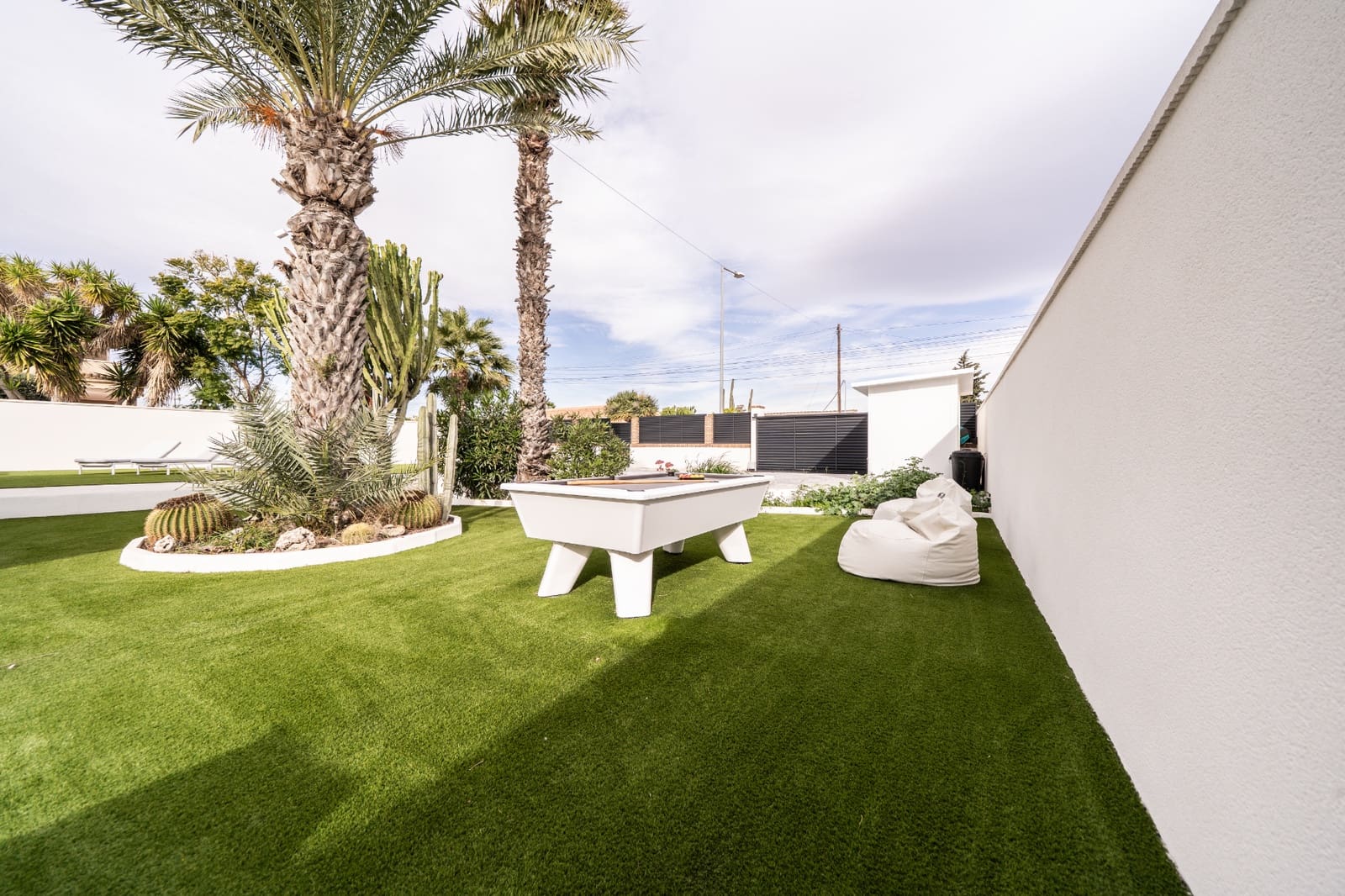 3 slaapkamer Villa te koop in La Marina met zwembad - € 499.950 (Ref: 9610208)