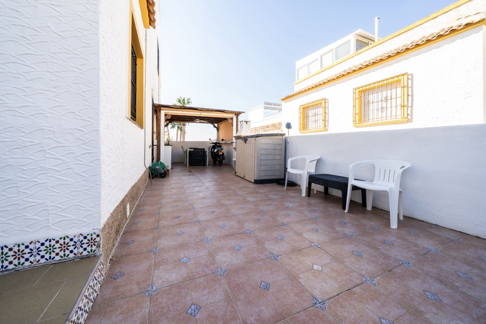 3 bedroom Terraced Villa for sale in La Marina with pool - € 199,950 (Ref: 9626564)