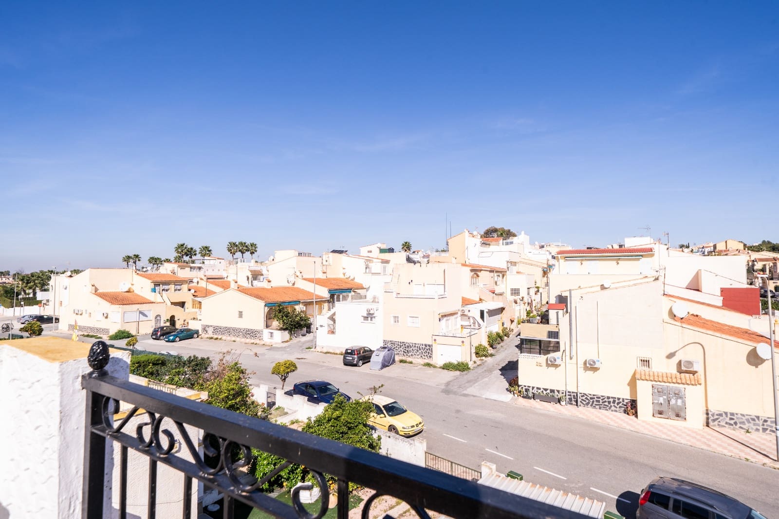 3 bedroom Terraced Villa for sale in La Marina with pool - € 199,950 (Ref: 9626564)