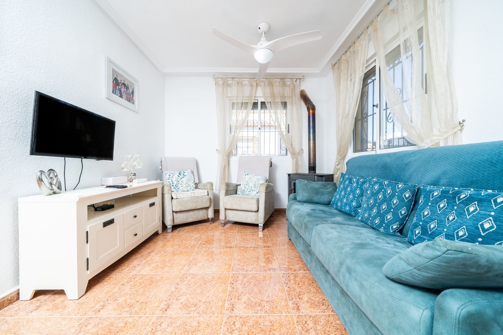 3 bedroom Terraced Villa for sale in La Marina with pool - € 199,950 (Ref: 9626564)