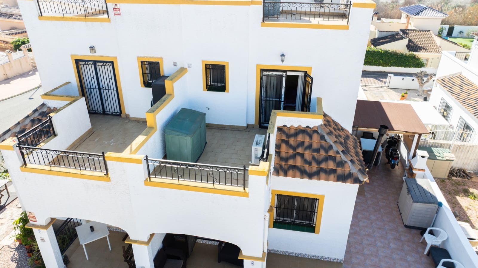 3 bedroom Terraced Villa for sale in La Marina with pool - € 199,950 (Ref: 9626564)