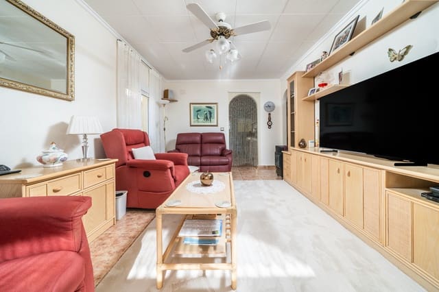 4 sovrum Villa till salu i La Marina, Elche / Elx med pool - 265 000 € (Ref: 9635108)