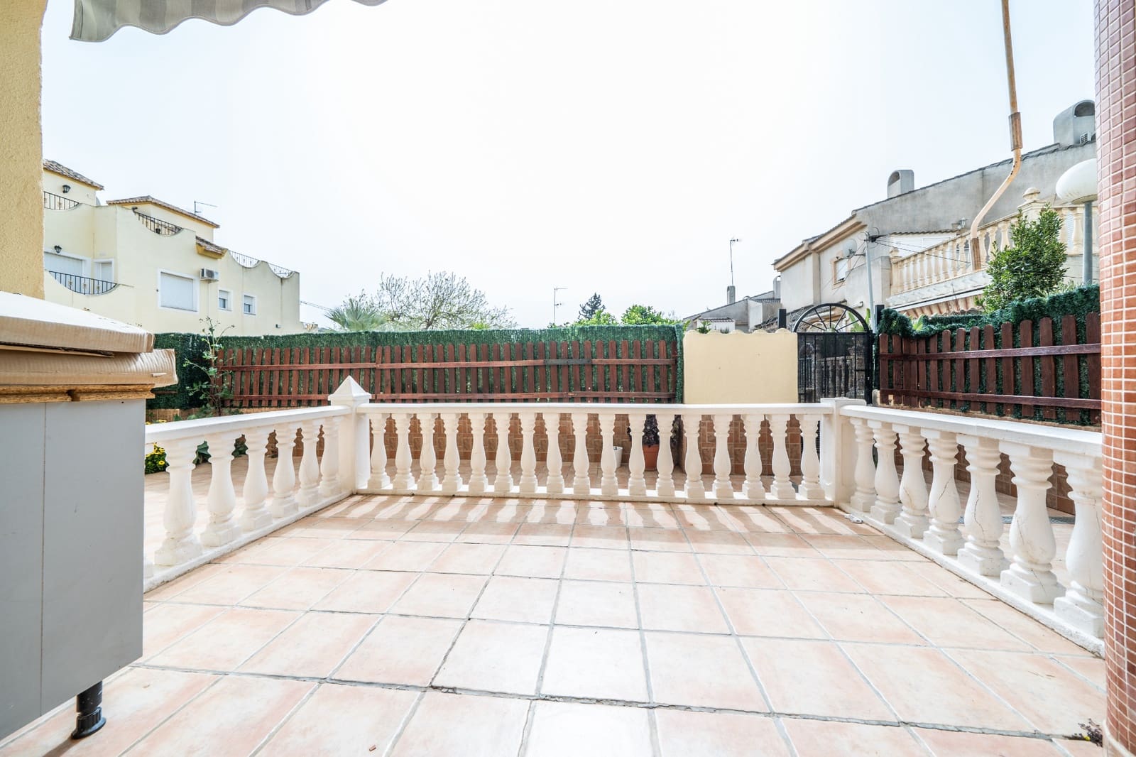 3 bedroom Terraced Villa for sale in La Marina with pool - € 195,000 (Ref: 9650657)