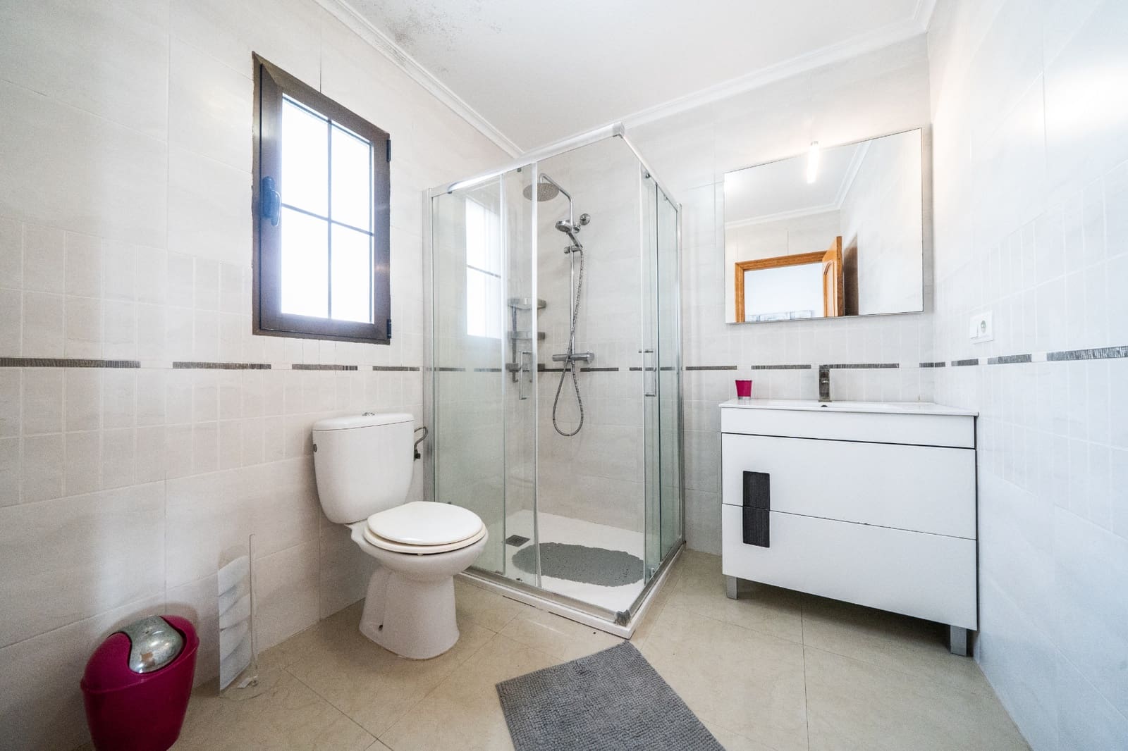 3 chambre Villa/Maison à vendre à La Marina avec piscine - 410 000 € (Ref: 9654202)