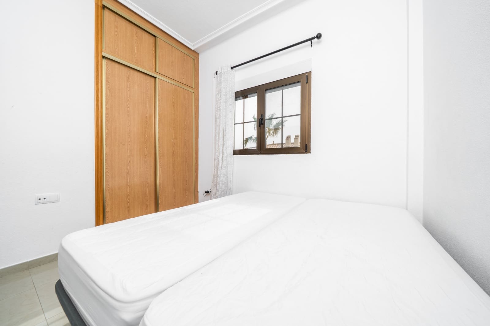 3 chambre Villa/Maison à vendre à La Marina avec piscine - 410 000 € (Ref: 9654202)