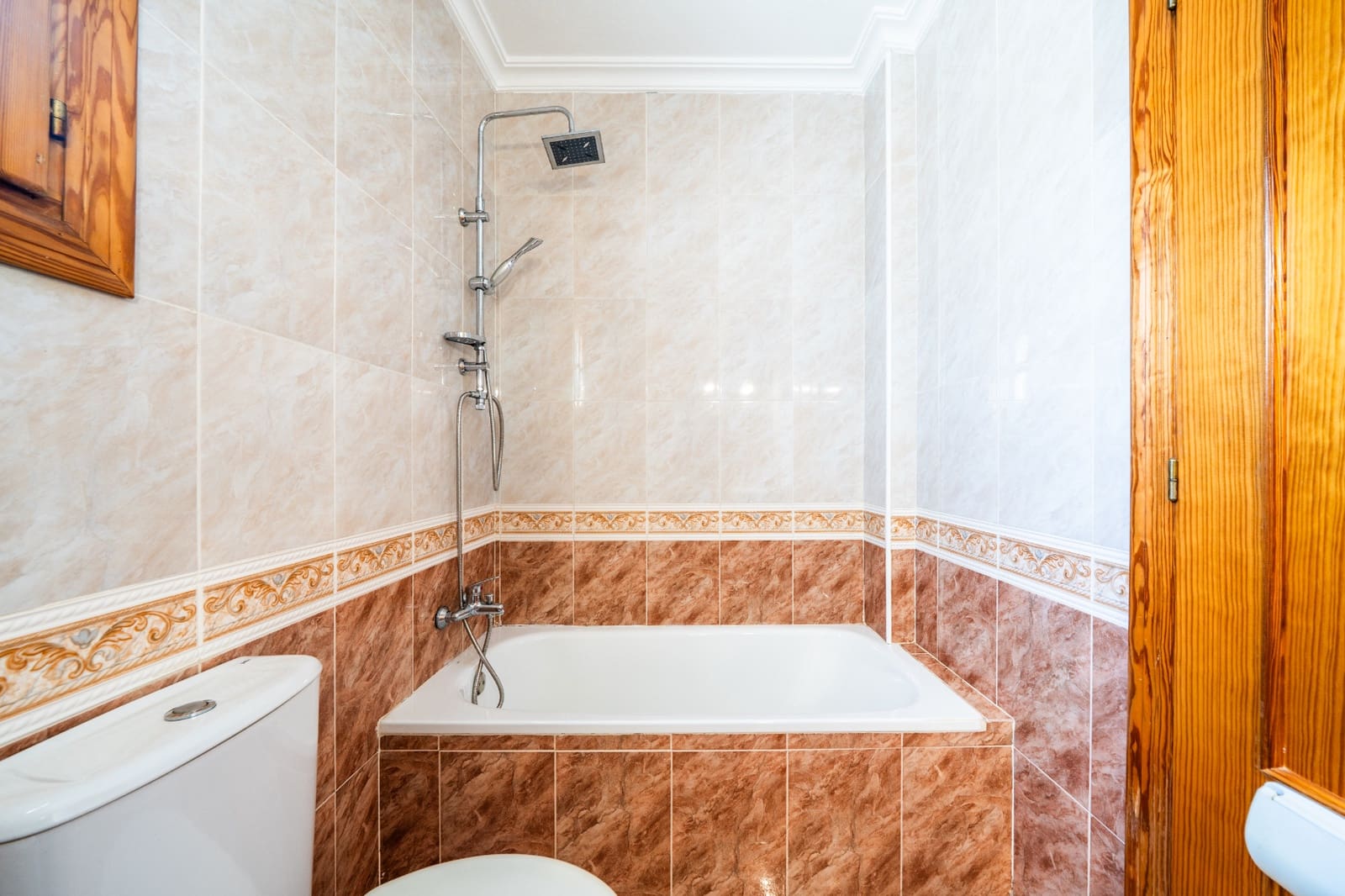 3 slaapkamer Villa te koop in La Marina met zwembad - € 310.000 (Ref: 9679216)