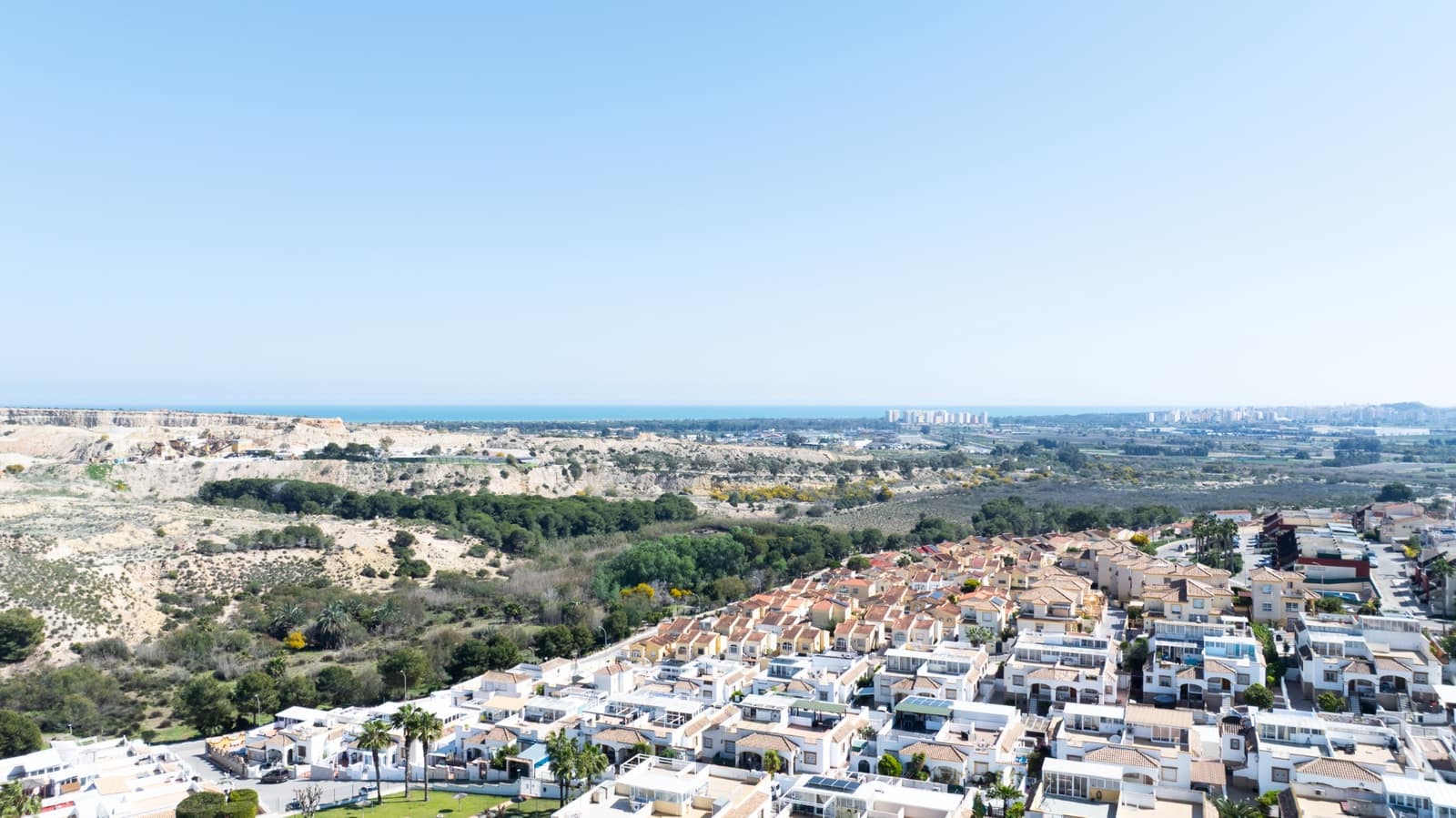 2 chambre Villa/Maison Semi-Mitoyenne à vendre à La Marina avec piscine - 195 000 € (Ref: 9720718)