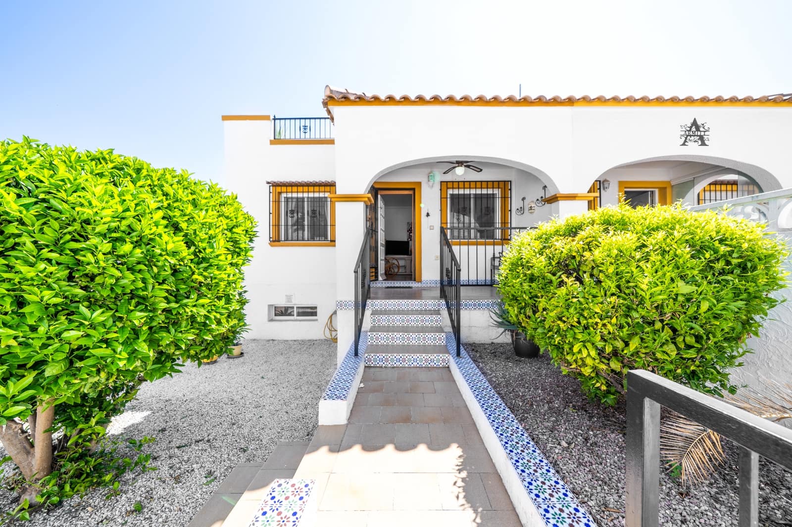 2 chambre Villa/Maison Semi-Mitoyenne à vendre à La Marina avec piscine - 195 000 € (Ref: 9720718)