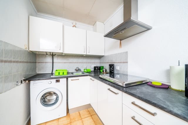 2 makuuhuone Rivitalo myytävänä paikassa La Marina, Elche / Elx mukana uima-altaan - 99 950 € (Ref: 9723525)