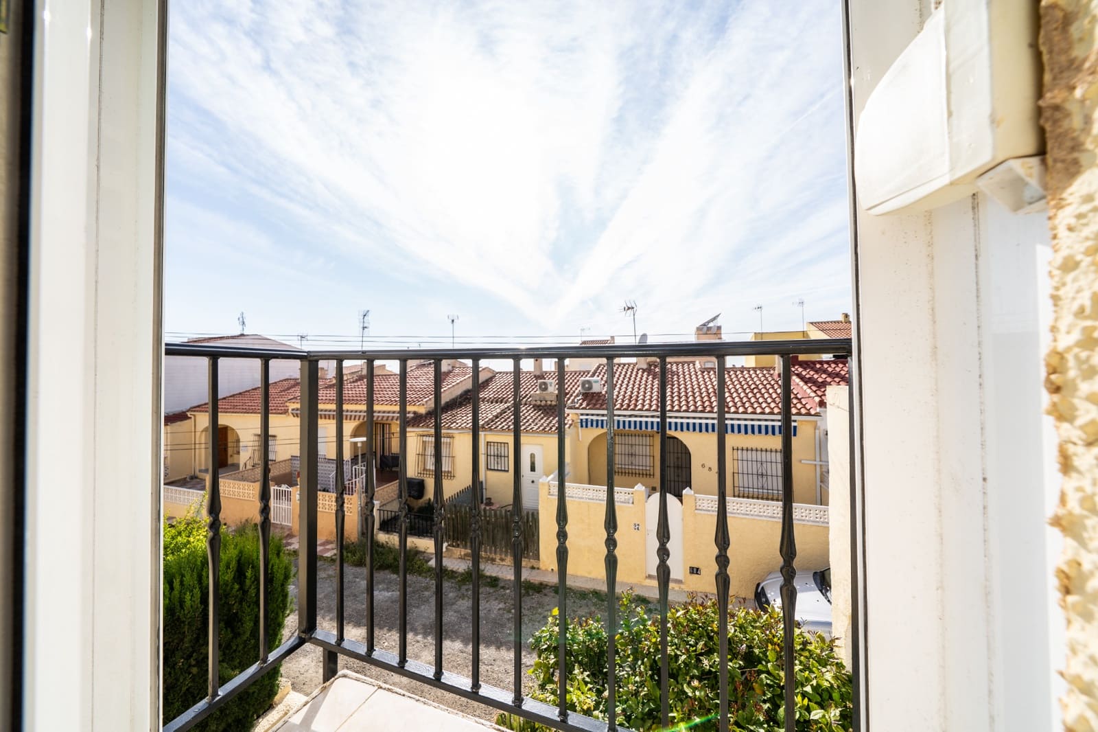 2 soverom Rekkehus til salgs i La Marina med svømmebasseng - € 99 950 (Ref: 9723525)