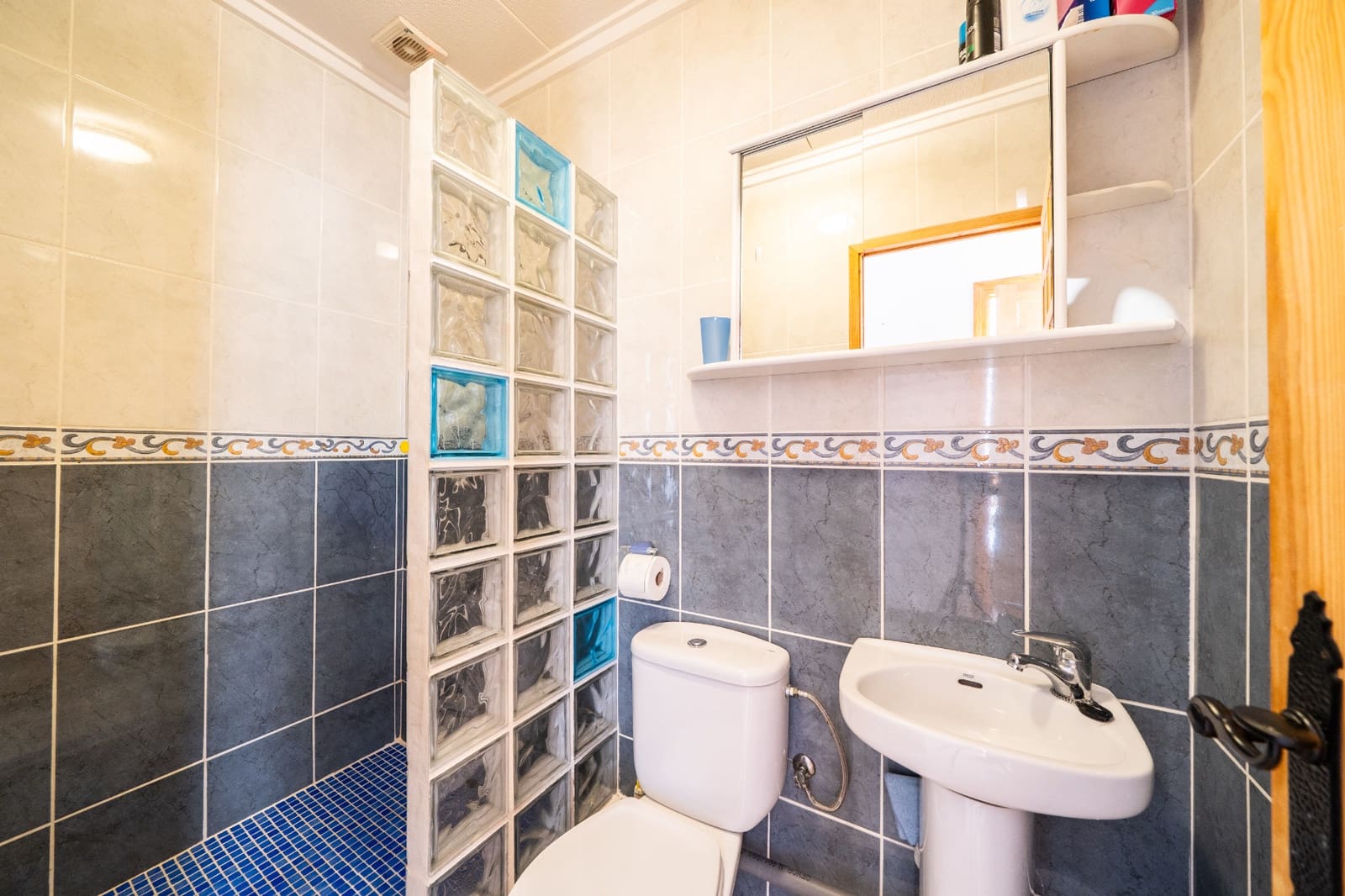 2 soverom Rekkehus til salgs i La Marina med svømmebasseng - € 99 950 (Ref: 9723525)