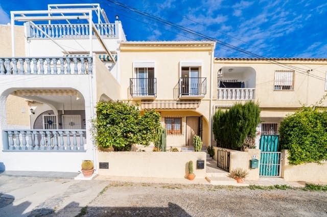 2 makuuhuone Rivitalo myytävänä paikassa La Marina, Elche / Elx mukana uima-altaan - 99 950 € (Ref: 9723525)