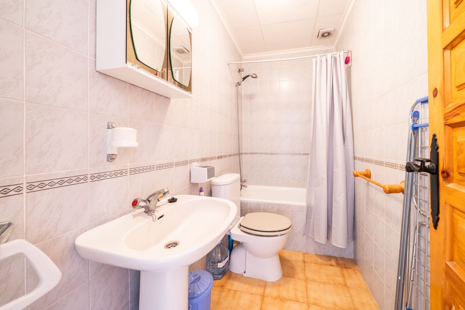 2 soverom Rekkehus til salgs i La Marina med svømmebasseng - € 99 950 (Ref: 9723525)